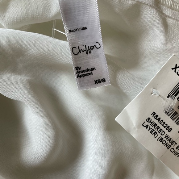 Brand new tags attached American Apparel chiffon waist skirt - Picture 3 of 4